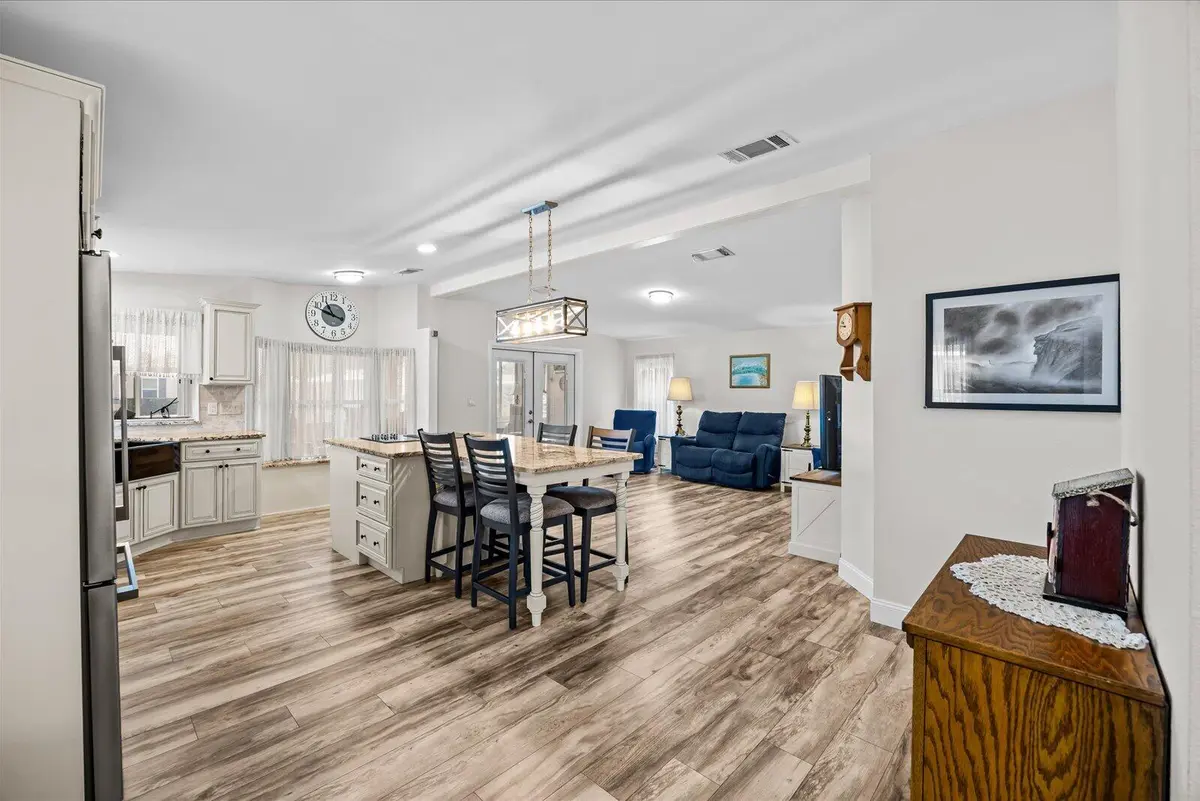 05-pen in-12 at 3713 Pendula Circle, Port St. Lucie