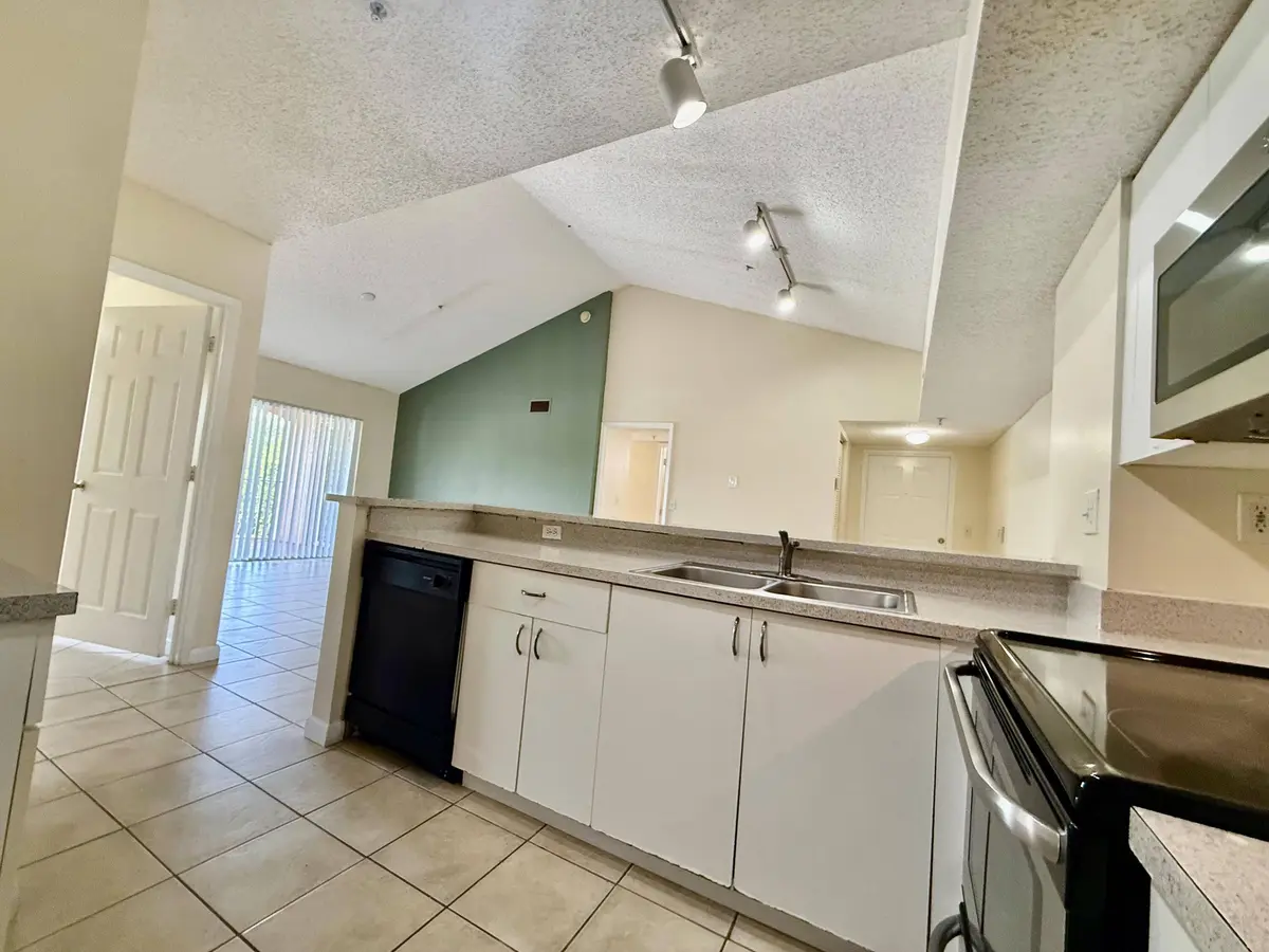 WhatsApp Image 2026-07-09 at 09.55.34 (2 at 3840 Lyons Road 305, Coconut Creek