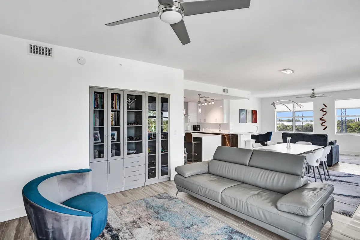 DSC01388 at 236 SE 5th Avenue 312, Delray Beach