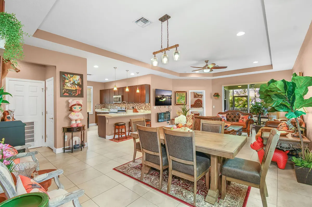 19-web-or-mls-500_6925 at 742 NW LEONARDO Circle, Port St. Lucie