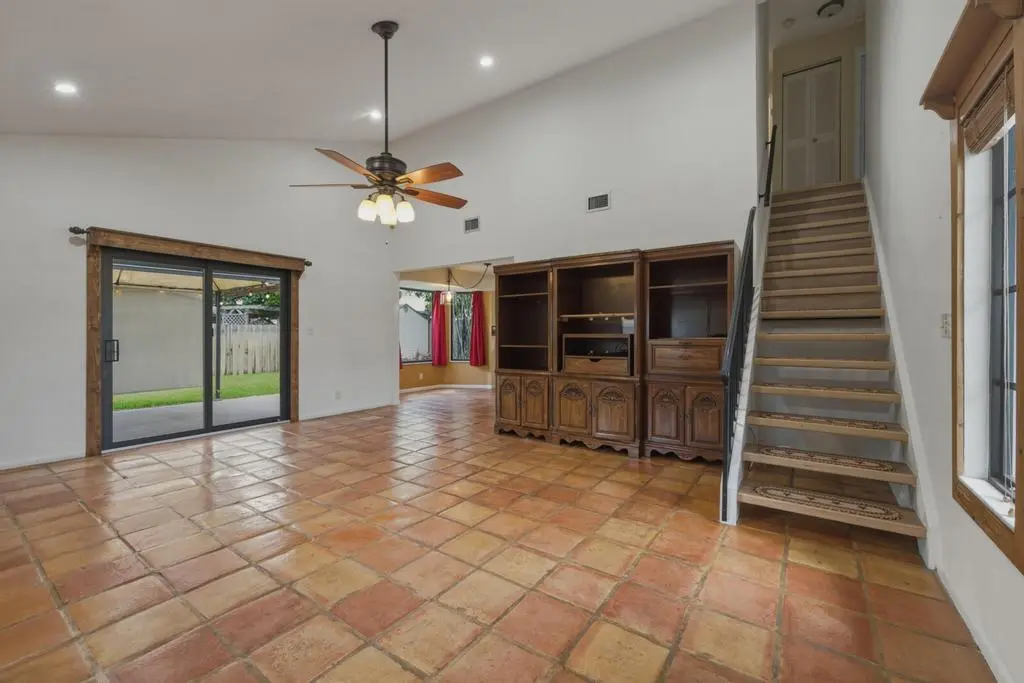 3274 NW 104TH Terrace, Sunrise, FL – photo 3