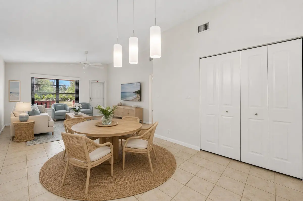 Living/dining room at 7916 SE Villa Circle, Hobe Sound