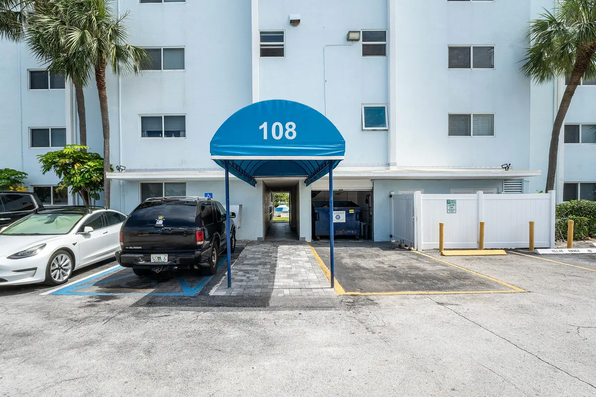 003-108ParadiseHarbourBoulevard-107-Nort at 108 Paradise Harbour Boulevard 107, North Palm Beach