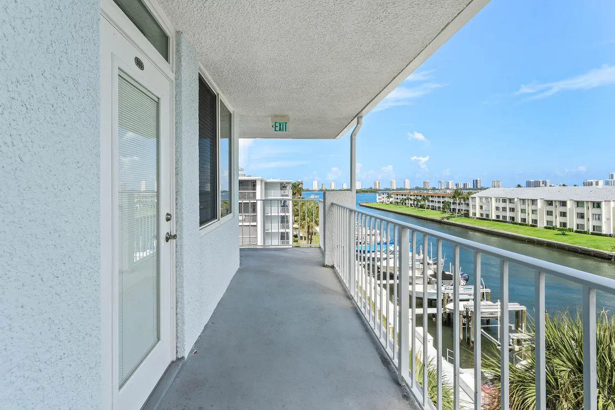 001-108ParadiseHarbourBoulevard-502-Nort at 108 Paradise Harbour Boulevard 502, North Palm Beach