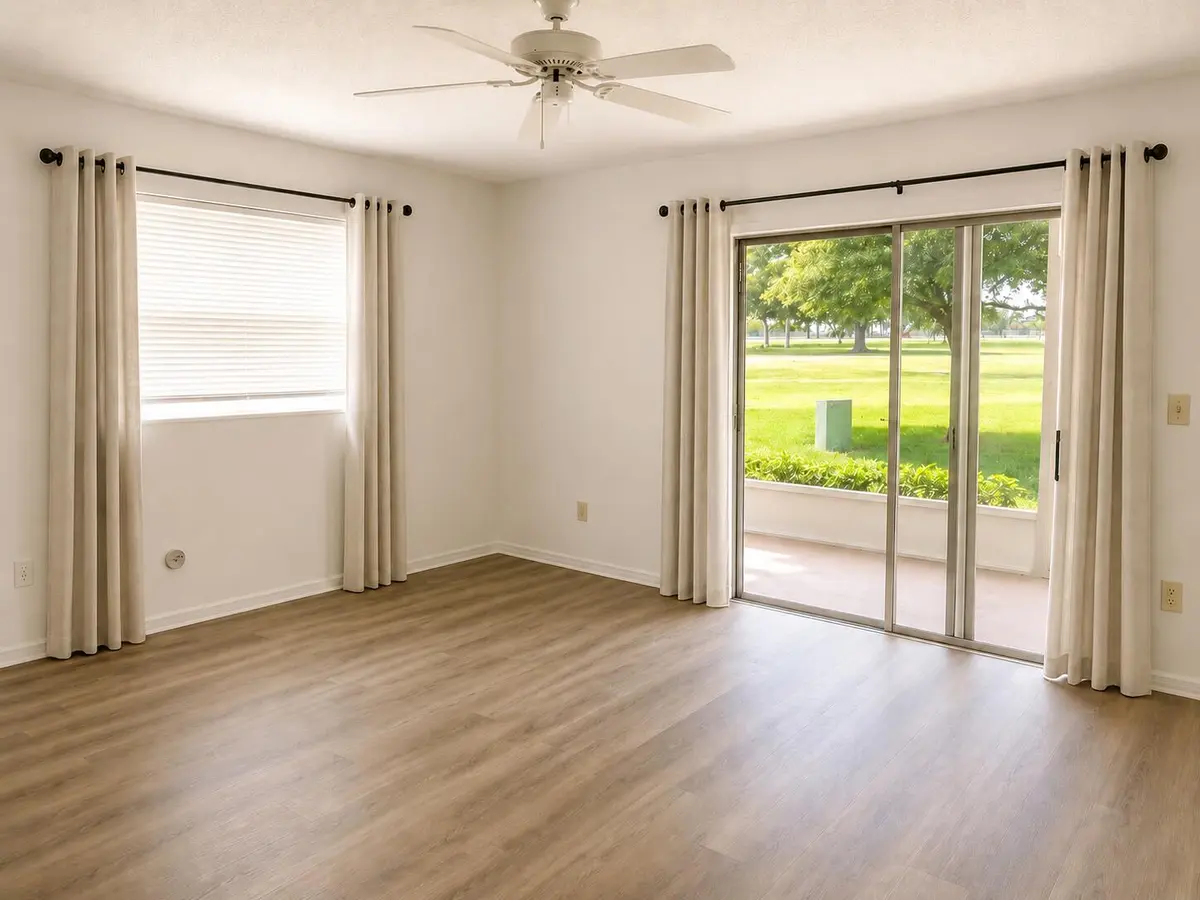 MASTER BEDROOM at 12 Vista Palm Lane, Vero Beach