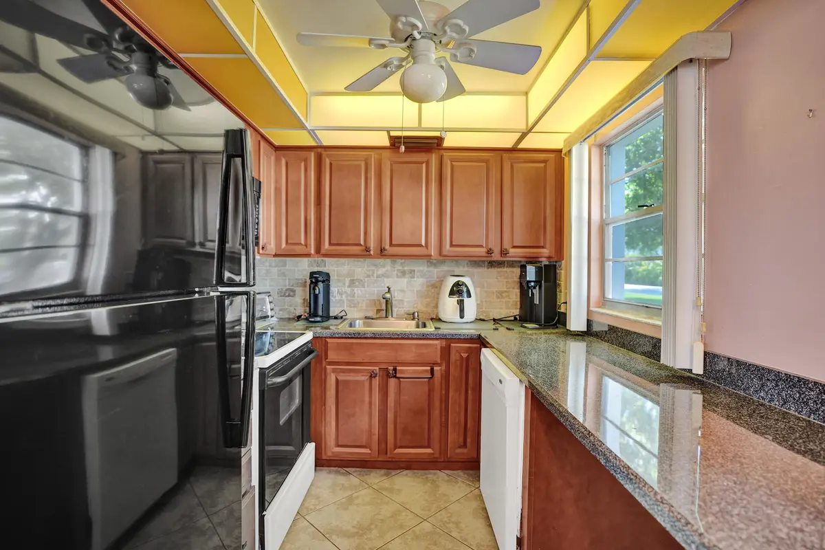 DSC01313 at 48 NEWPORT C Court C, Deerfield Beach