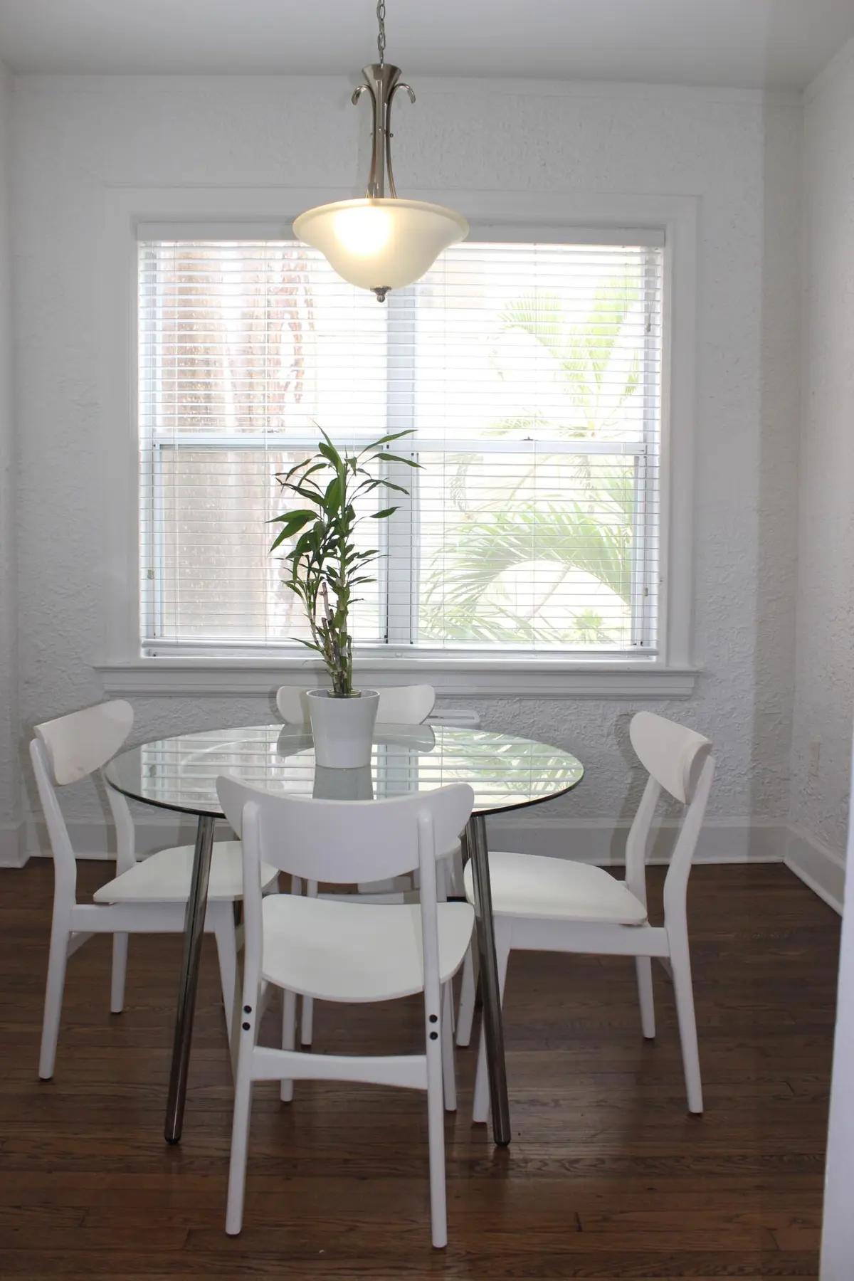 Dining Room at 900 16th Street 204, Miami Beach