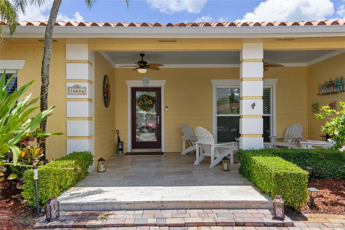 Photo 4 at 16686 GOLFVIEW Drive, Weston