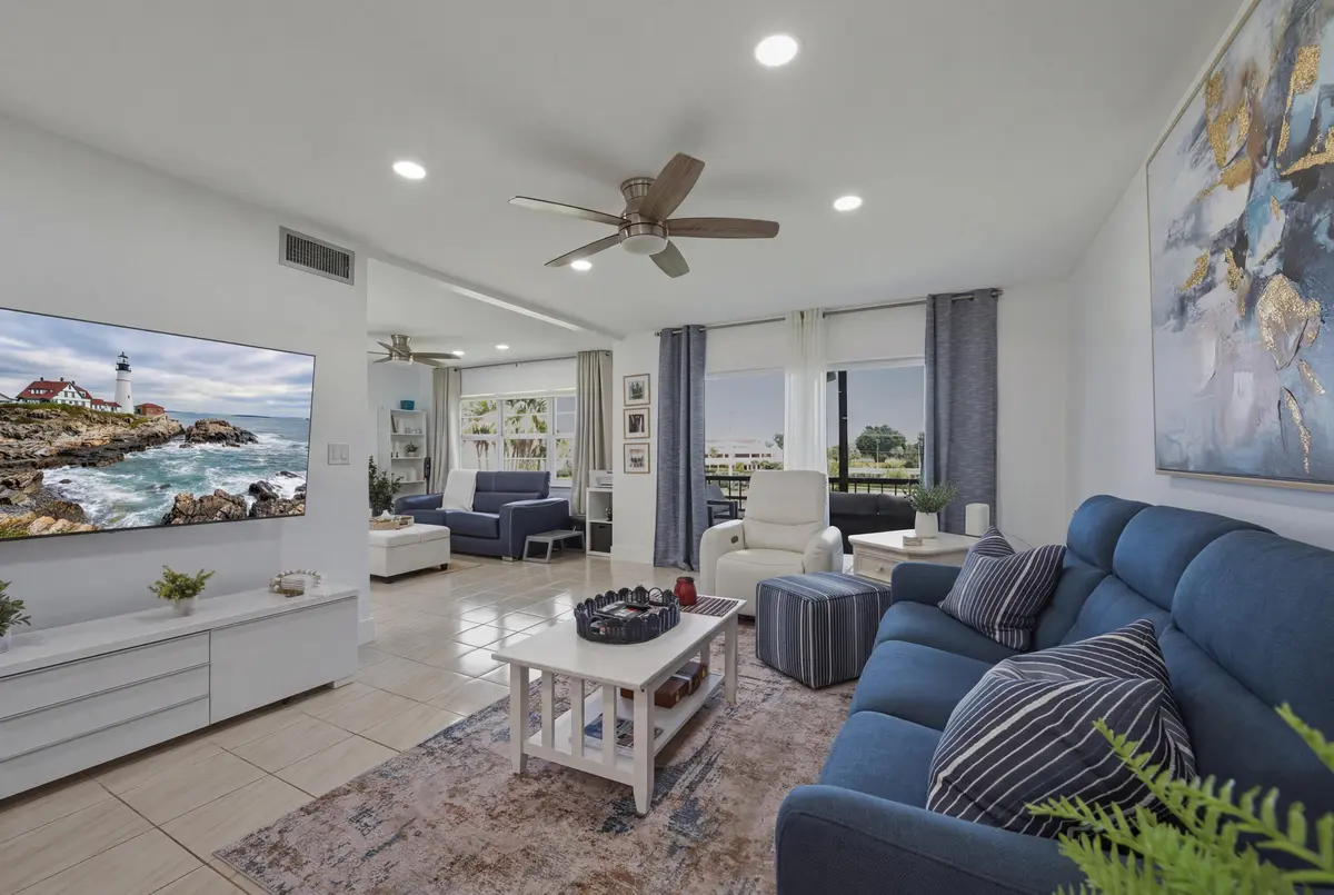 1. Living Room Covertible Balcony View at 9200 N Hollybrook Lake Drive 310, Pembroke Pines