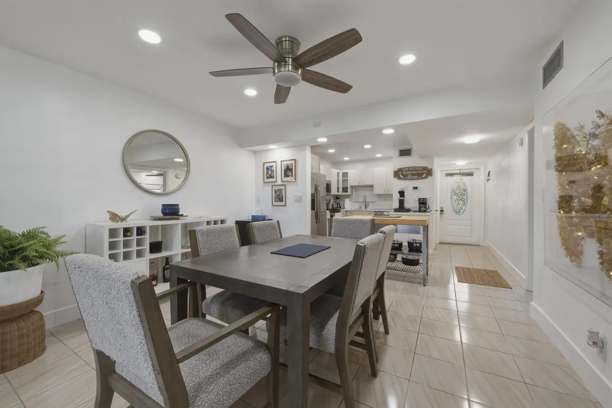 3. Dining Room to Kitchen Foyer USE at 9200 N Hollybrook Lake Drive 310, Pembroke Pines