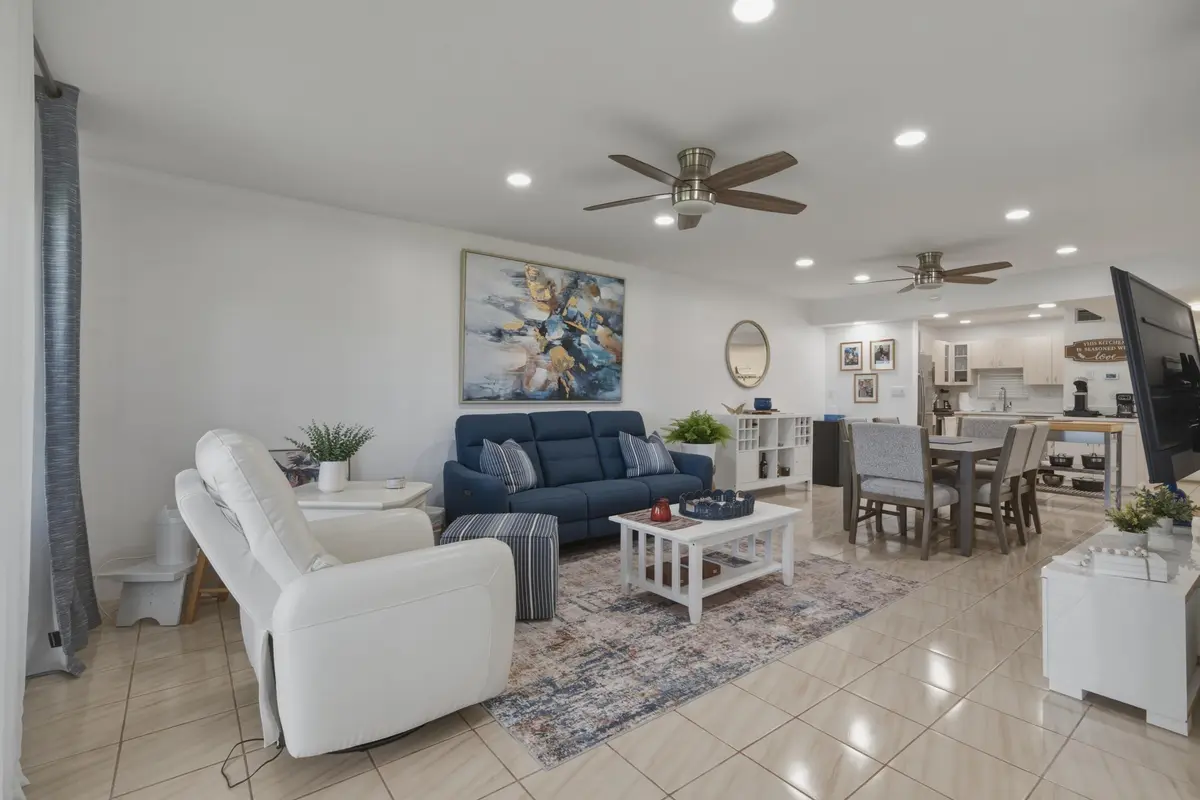 4. Living Room Dining Room NICE at 9200 N Hollybrook Lake Drive 310, Pembroke Pines