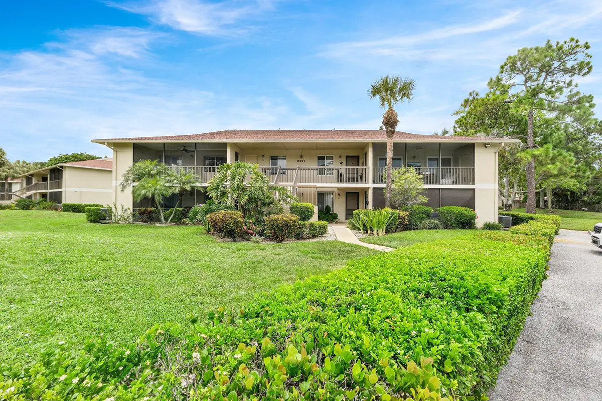 Front at 6527 Chasewood Drive G, Jupiter