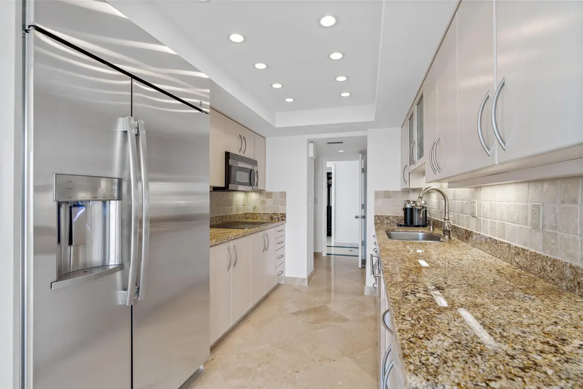 DSC07896.jpg-SMALL at 3300 S OCEAN Boulevard 303N, Palm Beach