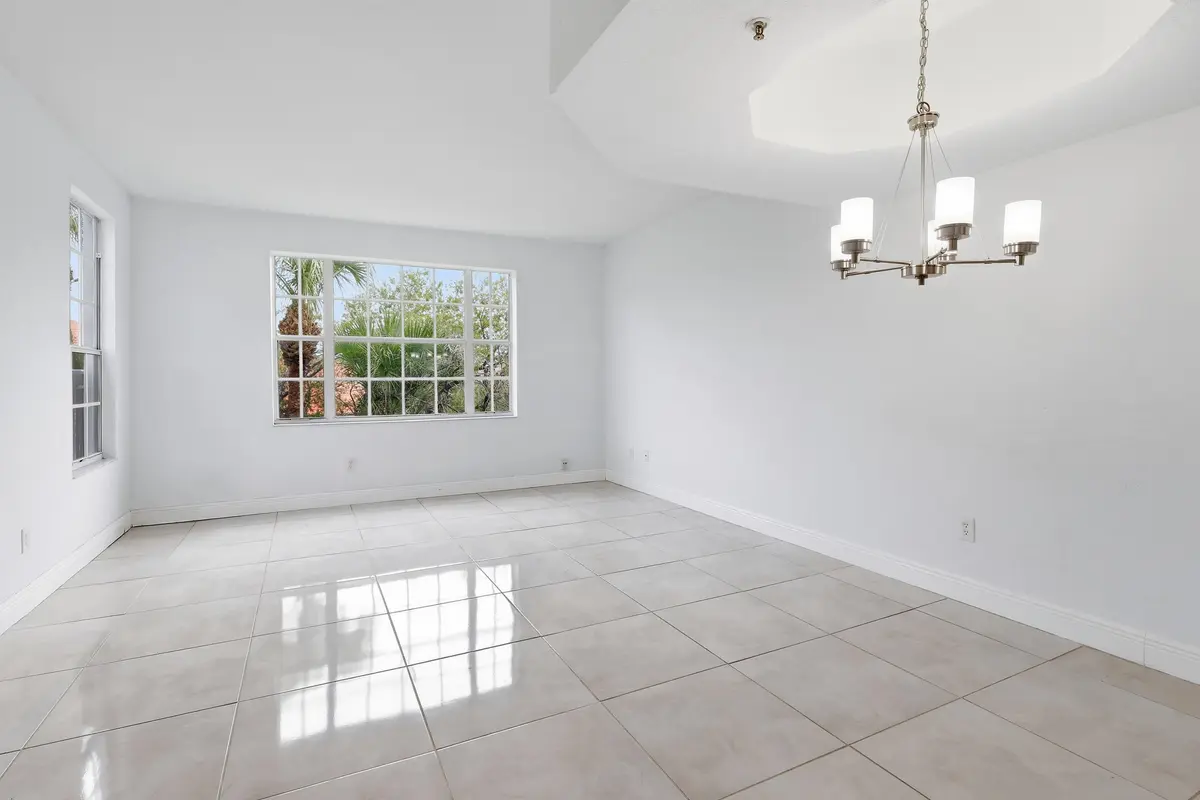 785 SW 148th Avenue 1402, Sunrise, FL – photo 5