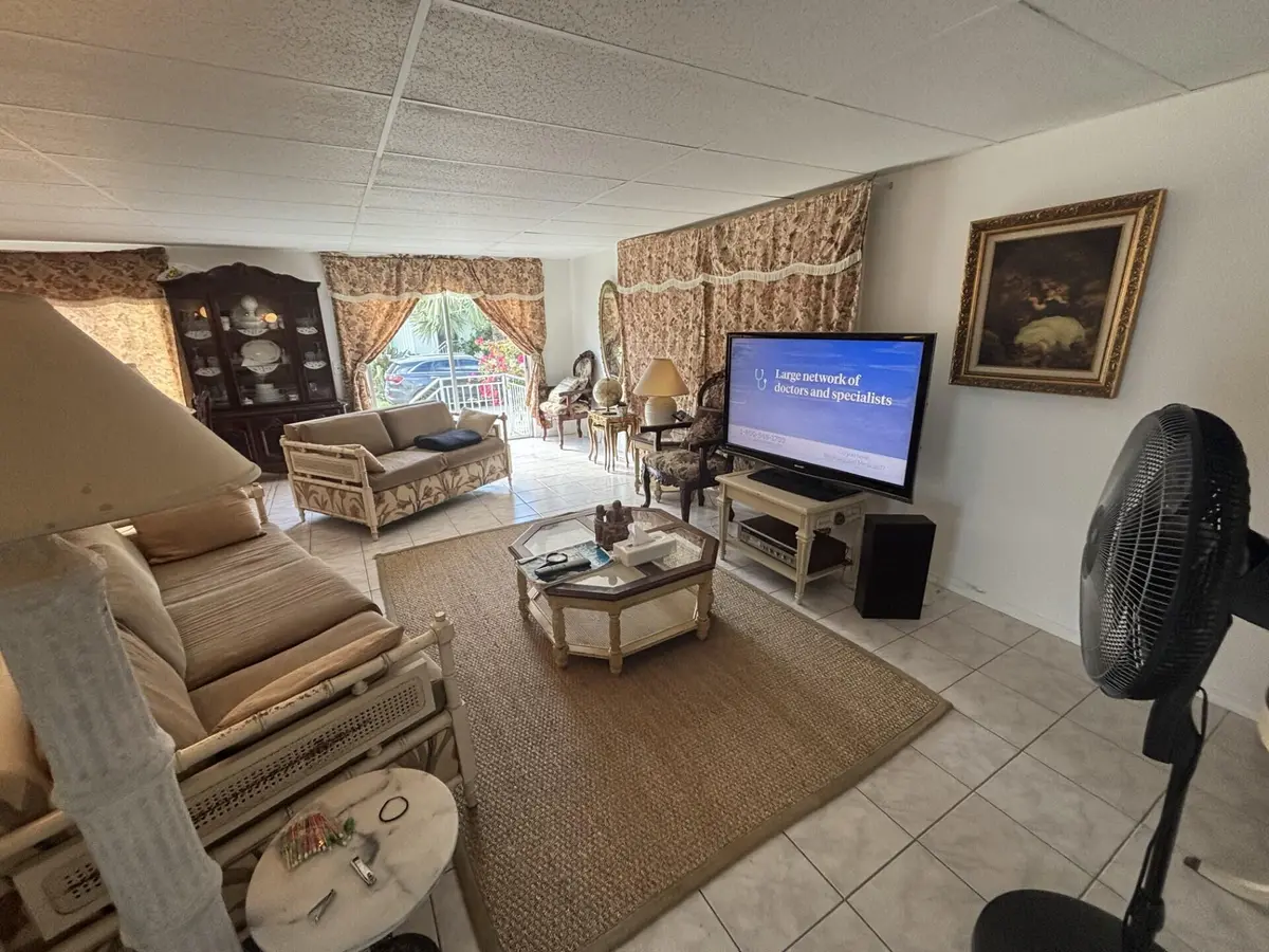 thumbnail_IMG_7106 at 113 NW 50th Street, Pompano Beach
