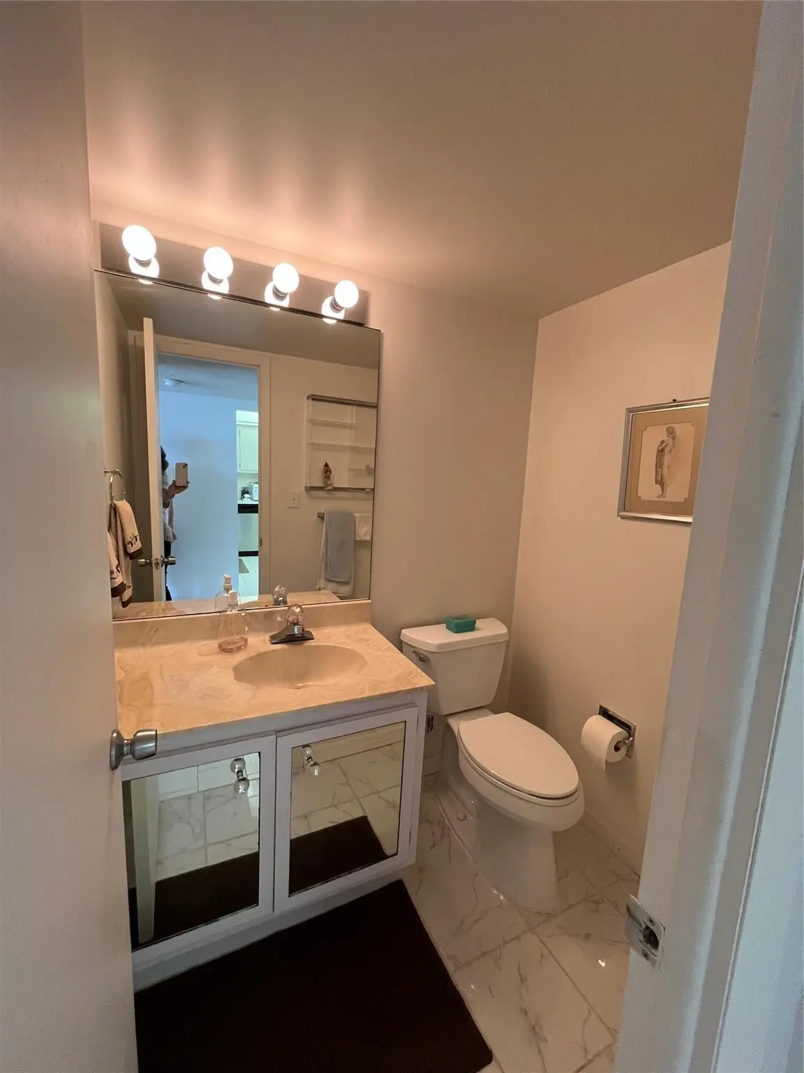 Half bath at 1400 S OCEAN Drive 707, Hollywood