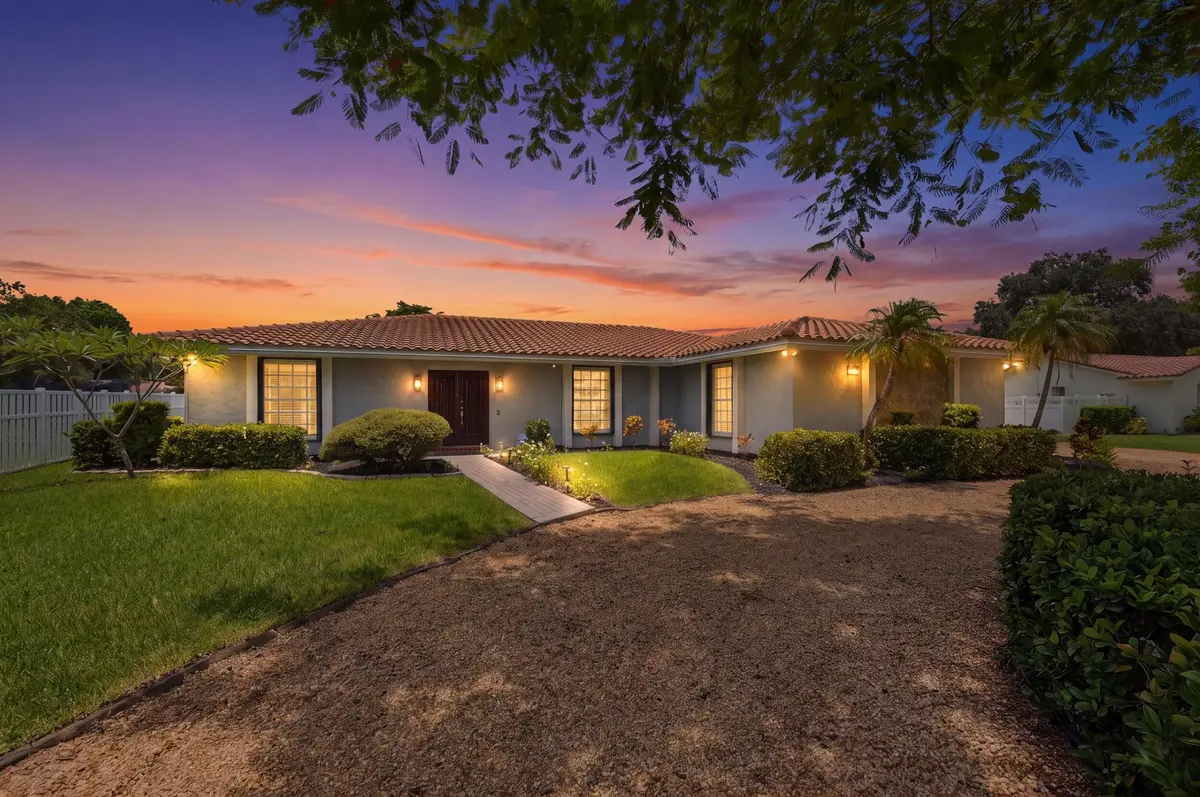 1_013__dsc8331_twilight_f15e787b at 11440 NW 30TH Street, Coral Springs