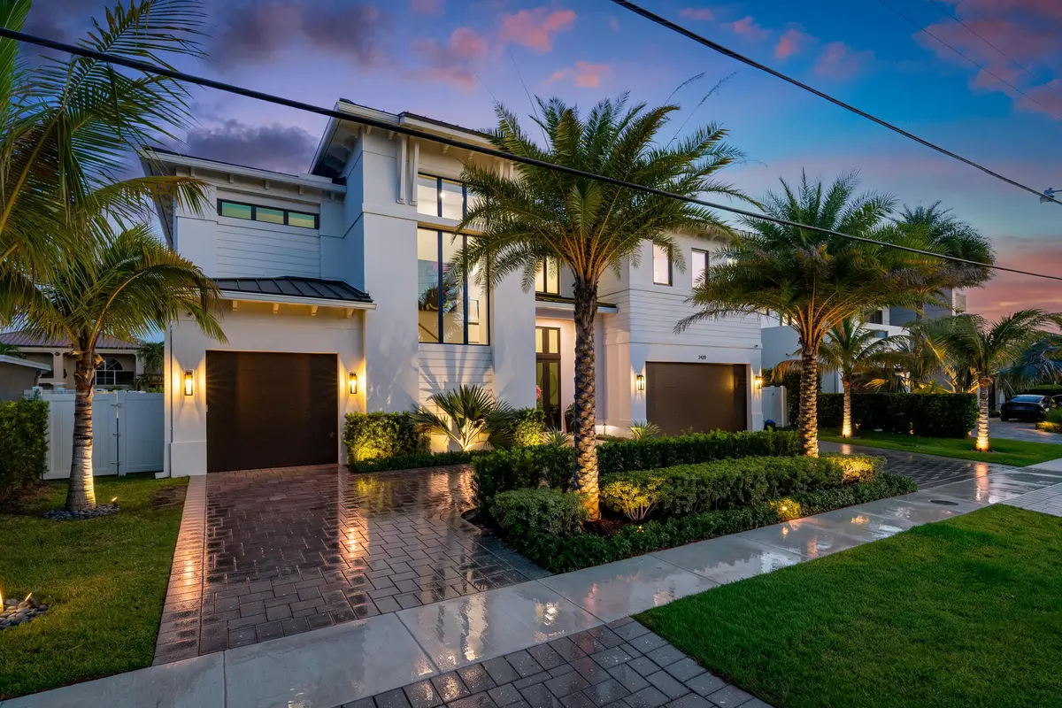 FRONT_ANGLE_RIGHT_SUNSET at 2420 NE 48th Street, Lighthouse Point