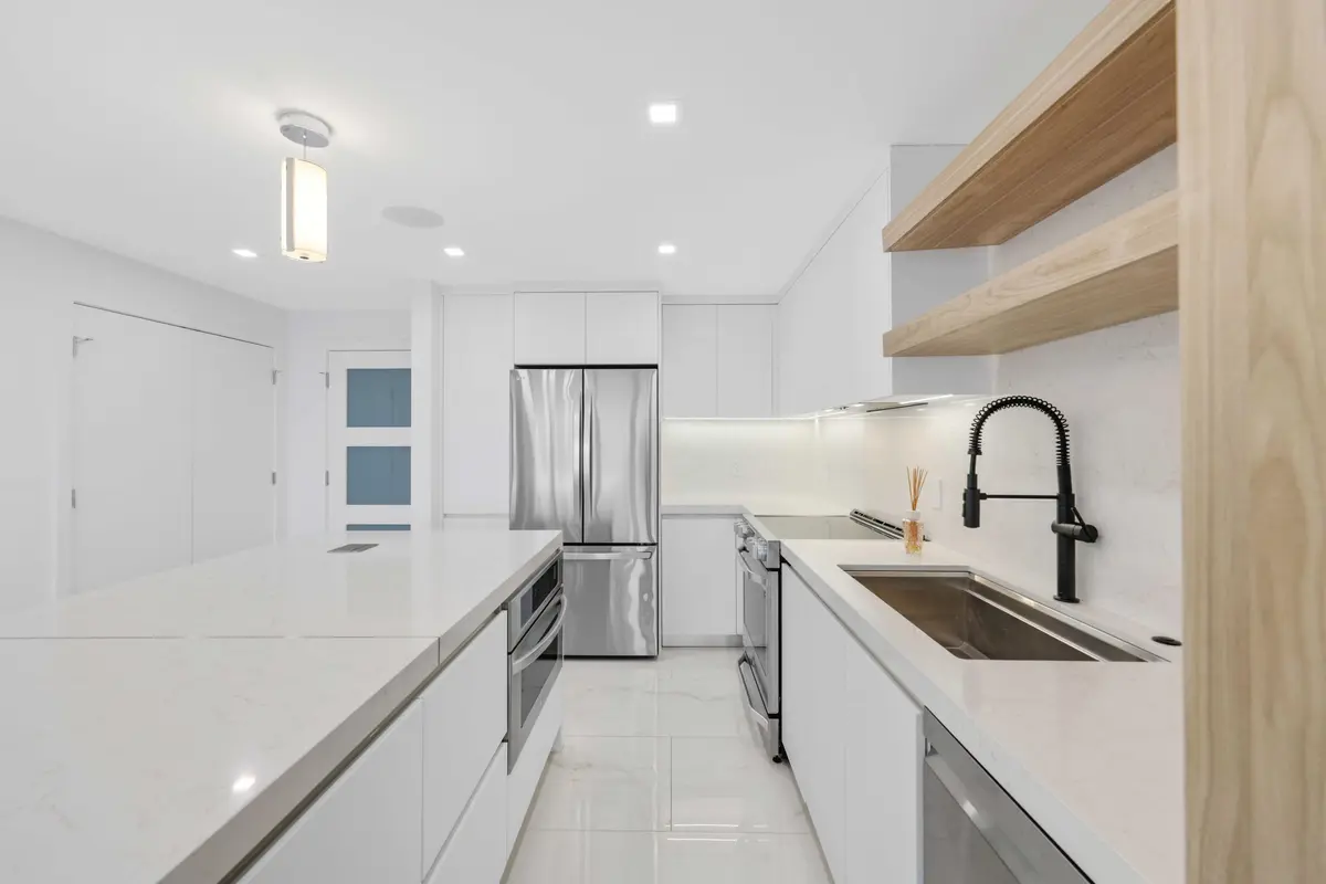 Kitchen at 545 S Fort Lauderdale Beach Boulevard 1701, Fort Lauderdale