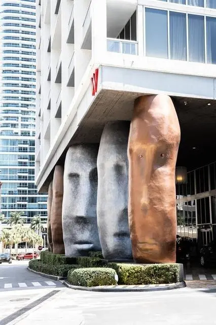 729374858_27944395868486510_461876166913 at 495 BRICKELL Avenue 1605, Miami