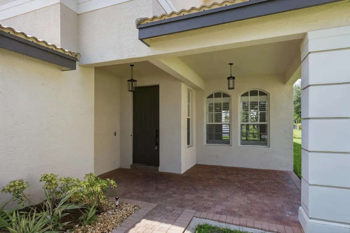 Covered Entrance at 8895 CHESTNUT RIDGE Way, Boynton Beach