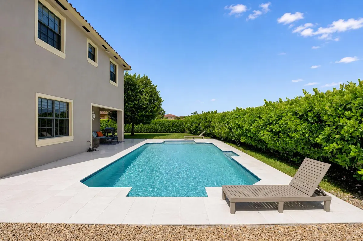pool 3 at 7397 NW 111TH Way, Parkland