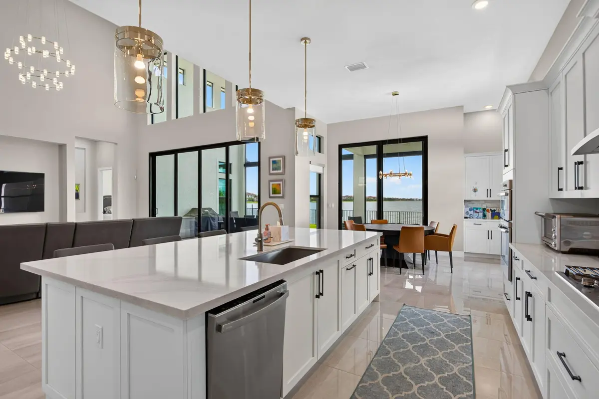 39-web-or-mls-12450-9697 at 12450 N PARKLAND BAY Trail, Parkland