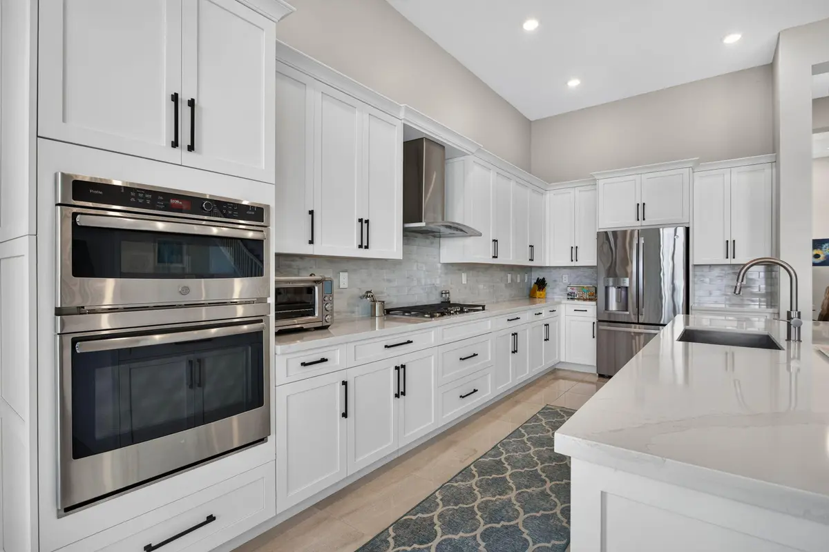 41-web-or-mls-12450-9706 at 12450 N PARKLAND BAY Trail, Parkland