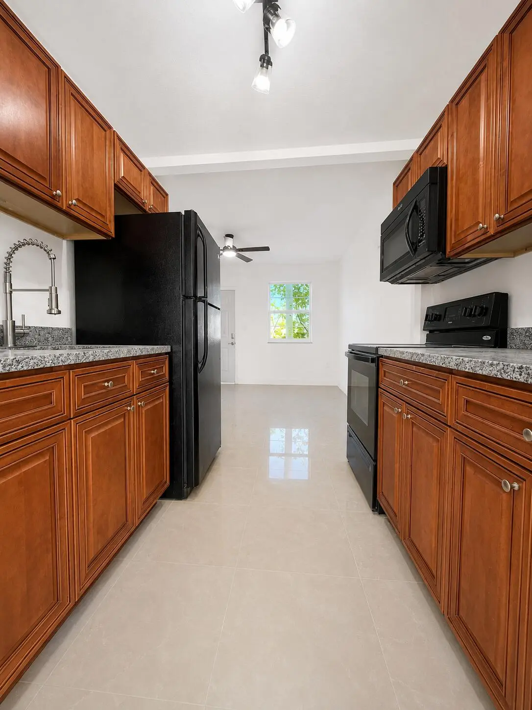 BEC9287D-E55B-4946-884D-BD395F97E952 at 5264 NE 20TH Avenue, Pompano Beach