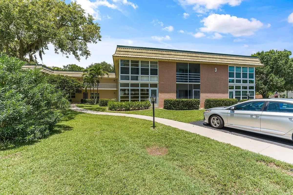 3-Vista-Gardens-Trail-Apt-106-HigMedia-0 at 3 Vista Gardens Trail 106, Vero Beach