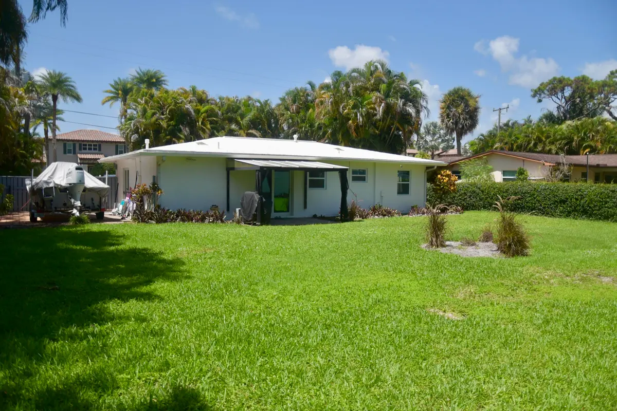 3_87966517_3_1783890007 at 219 OLD JUPITER BEACH Road, Jupiter