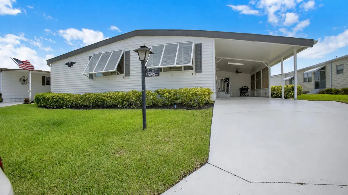 FRONT at 140 NE Pinelake Village Boulevard, Jensen Beach