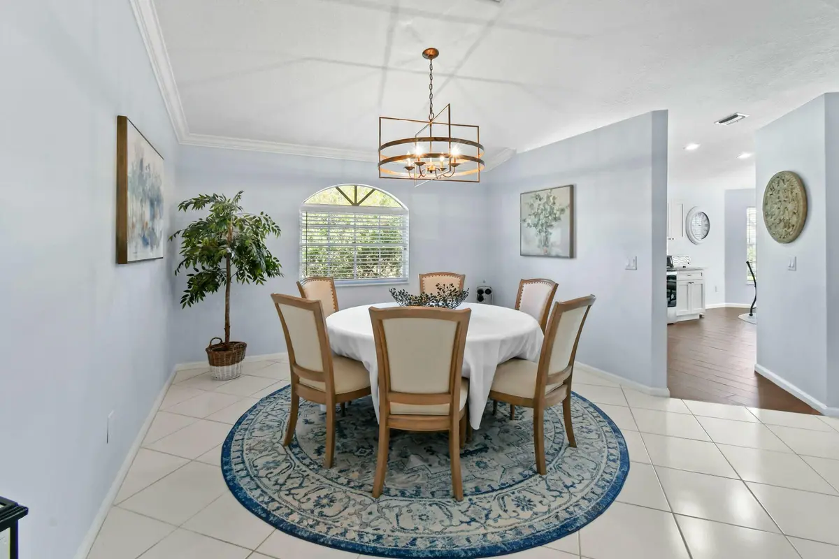 tempImageB90Gjx at 252 Legendary Circle, Palm Beach Gardens