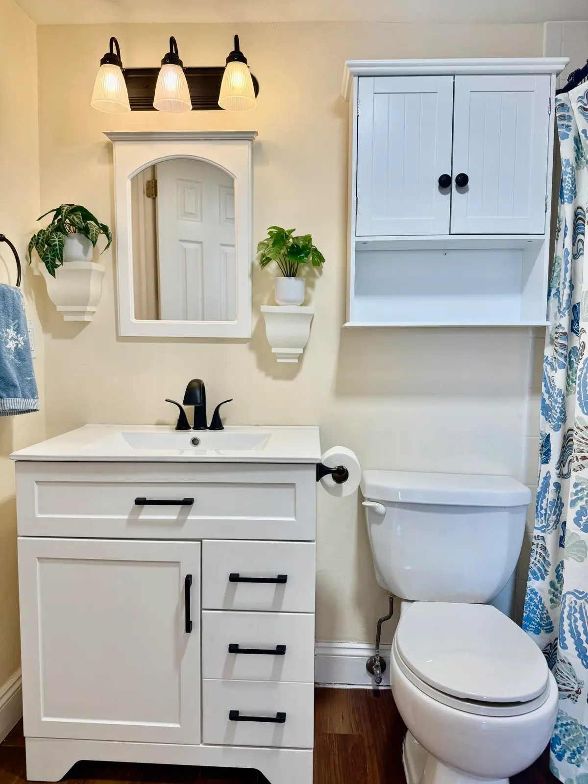 Bathroom at 342 Southwind Drive 122, North Palm Beach