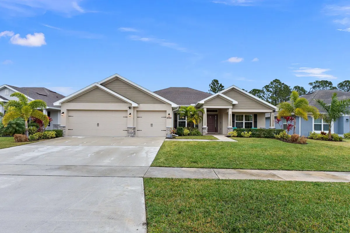 6-web-or-mls-DSC00577 at 8324 Amalfi Circle, Fort Pierce