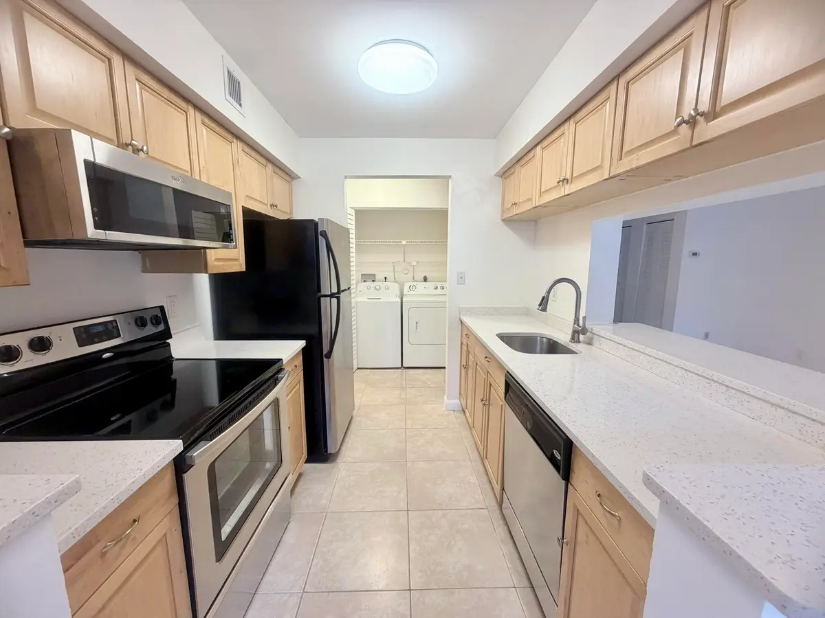 IMG_7980 at 9955 Westview Drive 218, Coral Springs