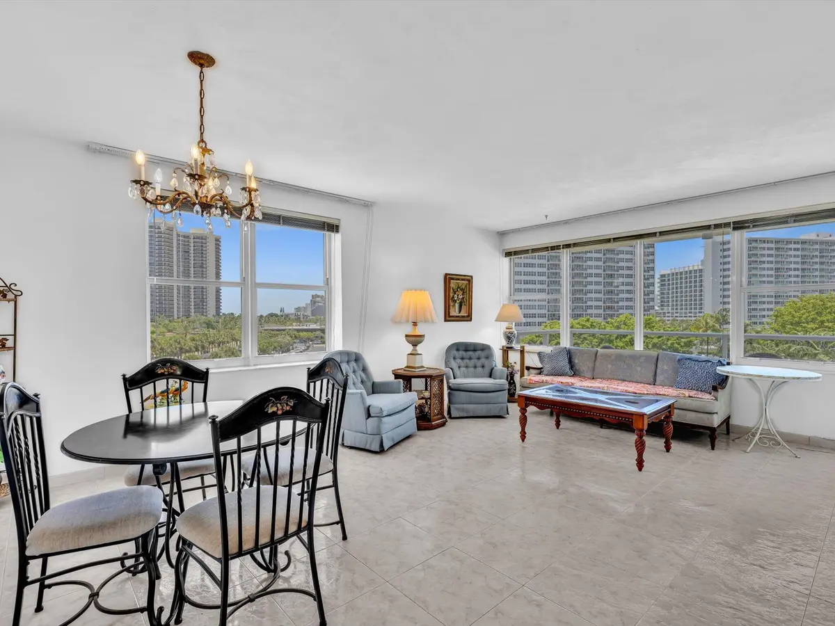 01-FPP00286 at 3300 NE 36th Street 516, Fort Lauderdale