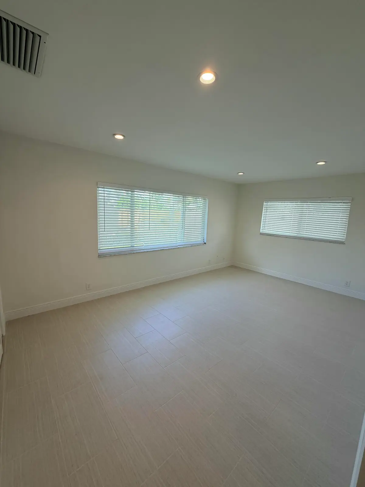 Master Bedroom at 2648 NE 9TH Street, Pompano Beach