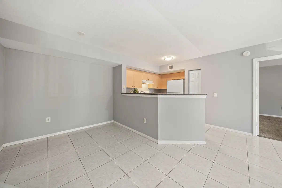 22-web-or-mls-DSC09548 at 4151 San Marino Boulevard 203, West Palm Beach
