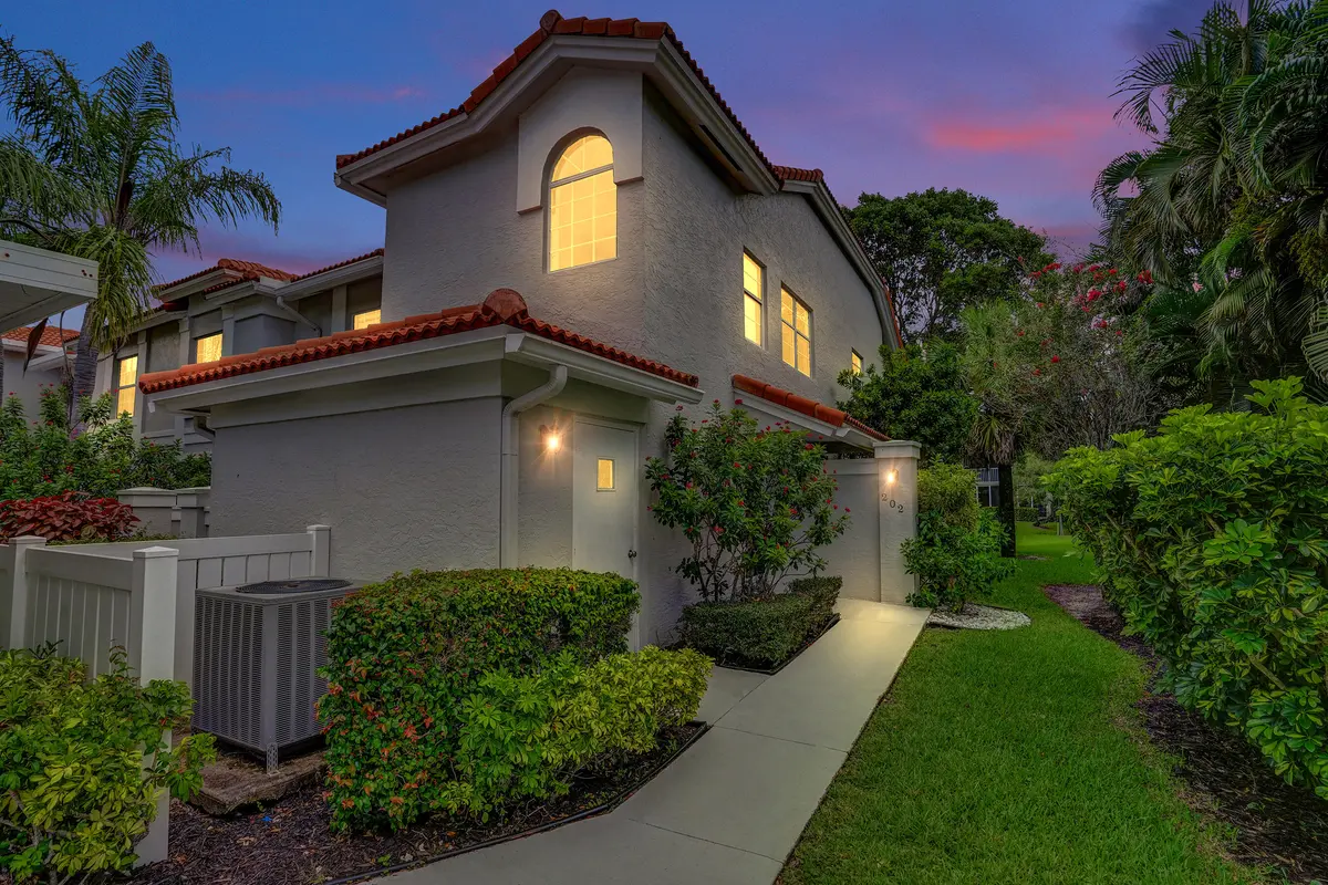 DSC02585(1) at 7669 Springwater Place 202, Boynton Beach
