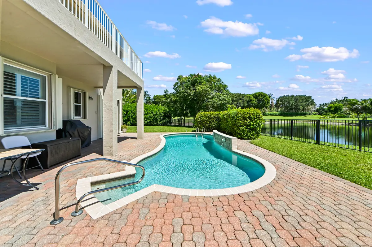 48 Pool 04 at 9133 Delemar Court, Wellington