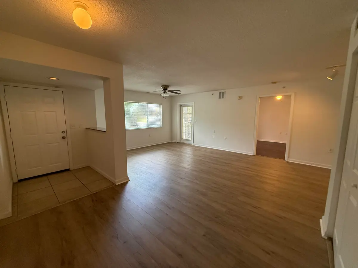 IMG_0794 at 231 SW Palm Drive 107, Port St. Lucie