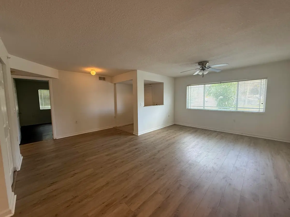 IMG_0797 at 231 SW Palm Drive 107, Port St. Lucie