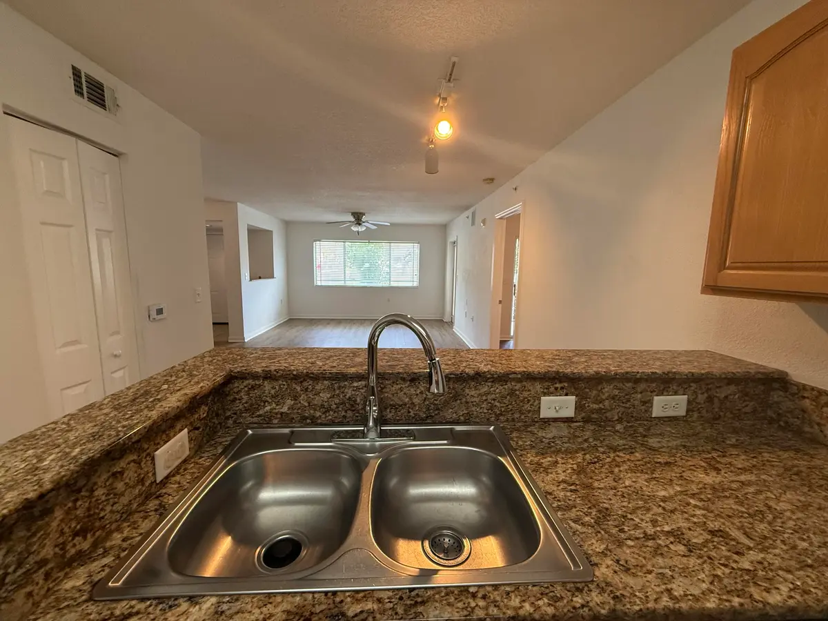 IMG_0802 at 231 SW Palm Drive 107, Port St. Lucie