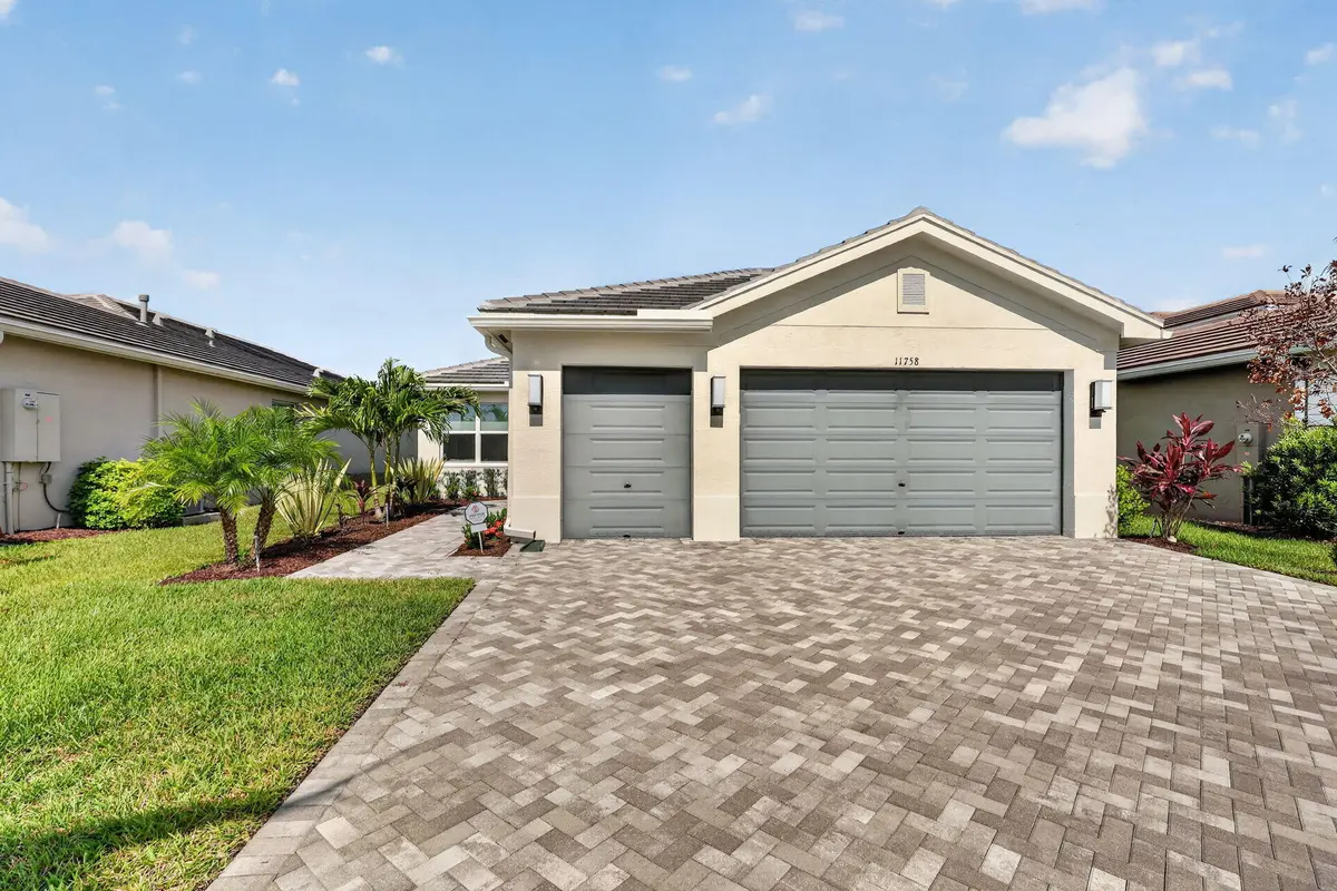 11758 SW CORAL COVE PKWY. at 11758 SW Coral Cove Parkway, Port St. Lucie