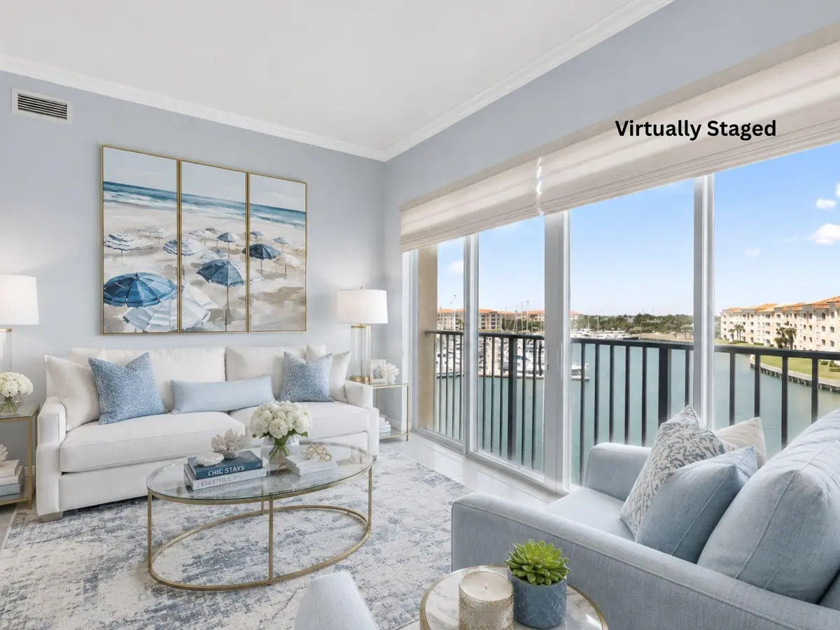 Virtually Staged at 17 Harbour Isle Drive Ph03, Hutchinson Island