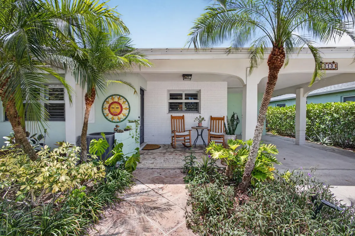 9-web-or-mls-5D1A3866 at 213 Fordham Drive, Lake Worth