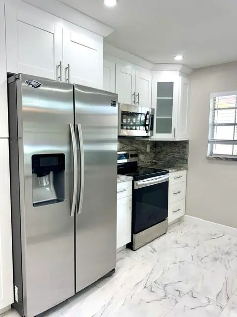 Kitchen at 14140 Nesting Way A, Delray Beach
