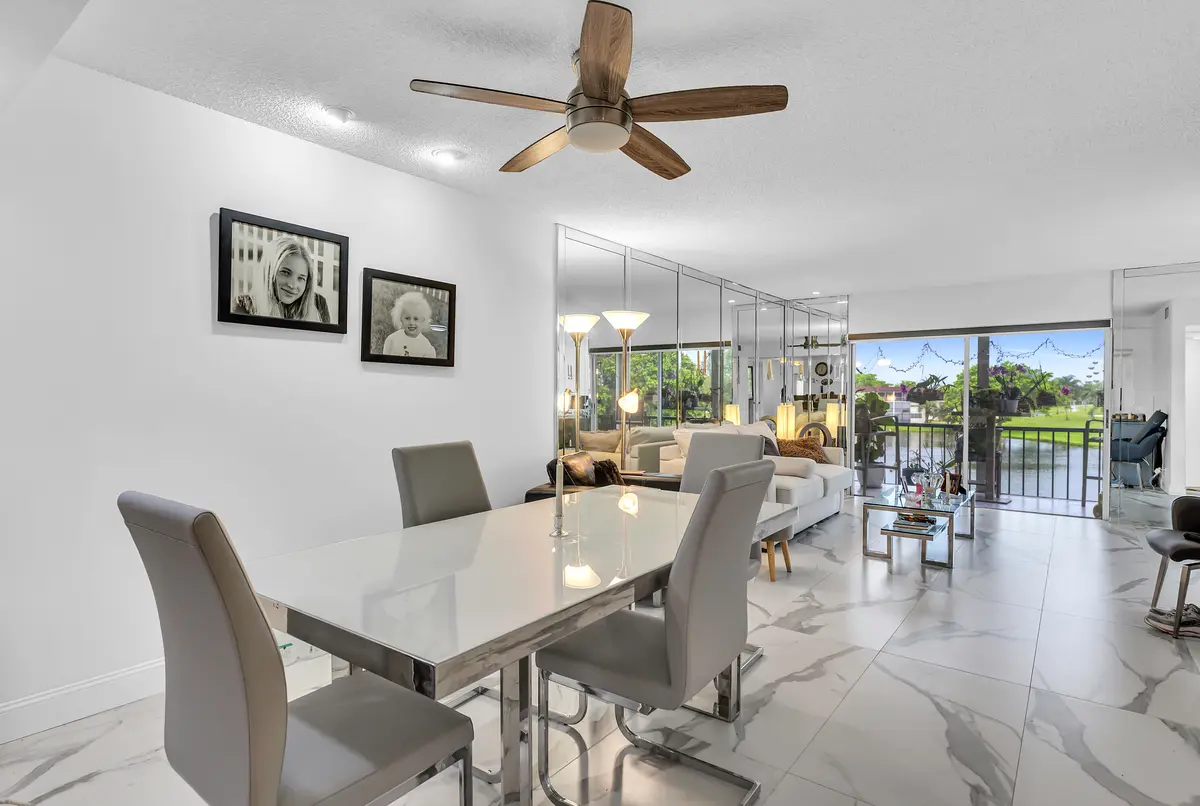 INT-6 at 9500 N Hollybrook Lake Drive 301, Pembroke Pines