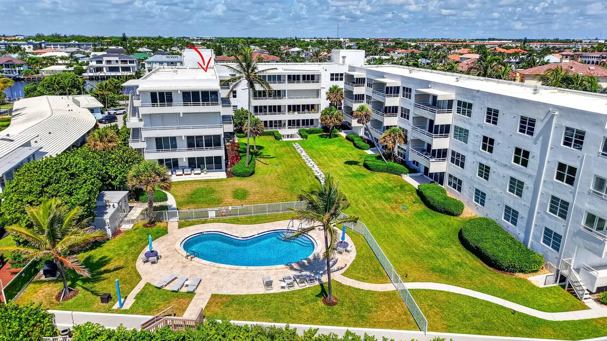 Carlton House at 2701 S Ocean Boulevard 47, Highland Beach